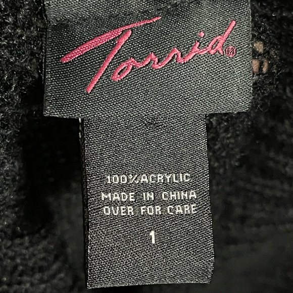 Vintage Torrid Marilyn Fold Over Off Shoulder Sweater - Picture 5 of 5